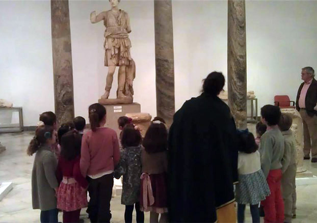 Calendar of workshops for families of the Archaeological Museum of Seville