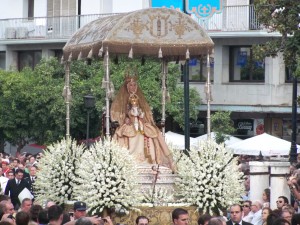 Procesion de la Virgen de los Reyes de Sevilla