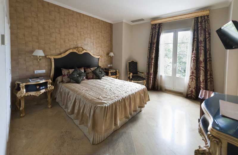 Sevilla hotel room in Superior Deluxe