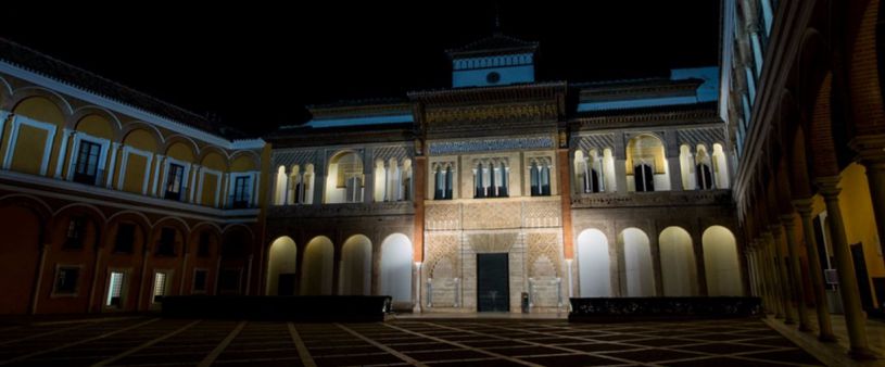 Visitas nocturnas teatralizadas Reales Alcázares de Sevilla Visitas nocturnas teatralizadas Reales Alcázares de Sevilla