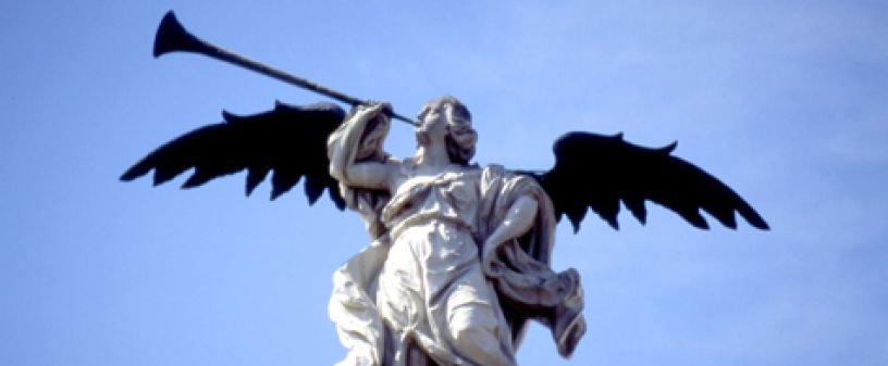 La leyenda de Estatua de la Fama en la Real Fábrica de Tabacos.