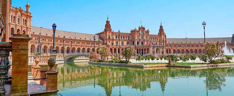 Plaza de España in Seville Plaza de España in Seville