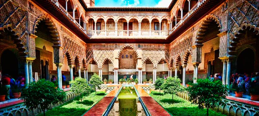 Geschichte des königlichen Alcazar von Sevilla