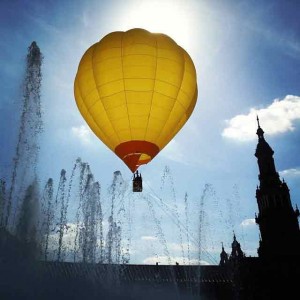 Paseo solidario en globo