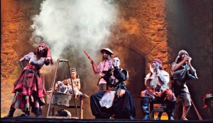Una de piratas en el Teatro Quintero de Sevilla Una de piratas en el Teatro Quintero de Sevilla