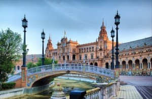 Guided walks around Seville